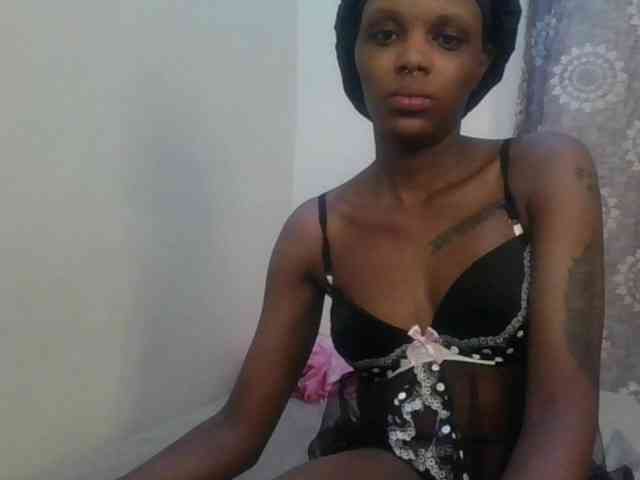 Girlnextdoor8 webcam