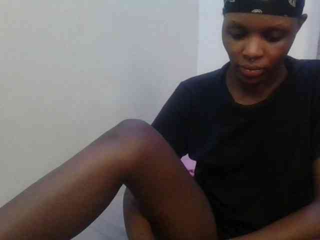 Girlnextdoor8 webcam