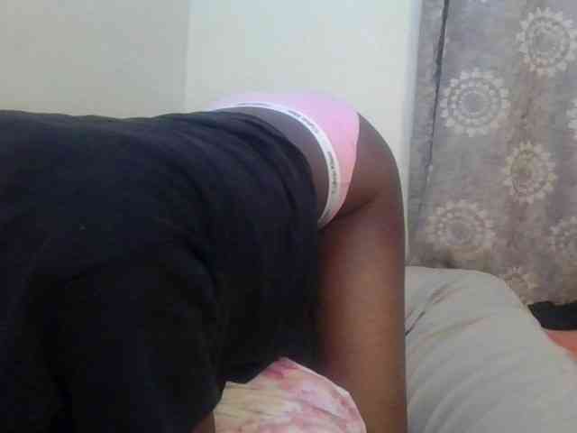 Girlnextdoor8 webcam