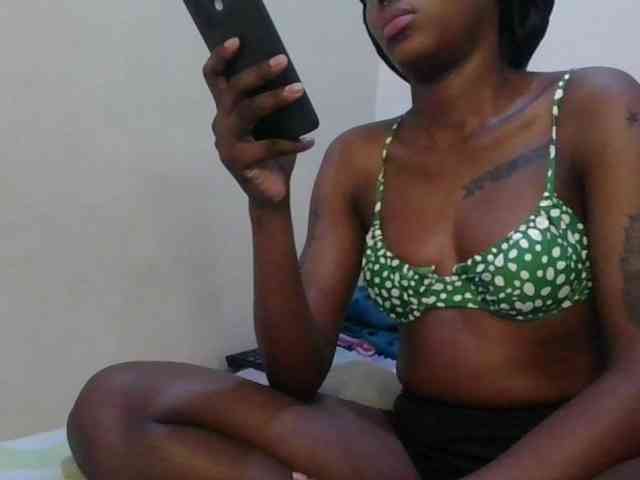 Girlnextdoor8 webcam