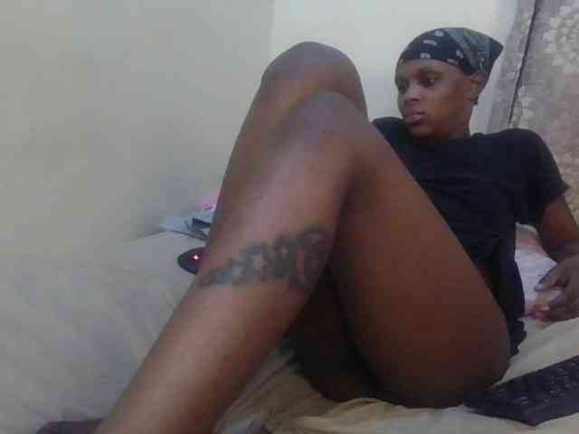 Girlnextdoor8 webcam