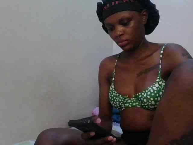 Girlnextdoor8 webcam