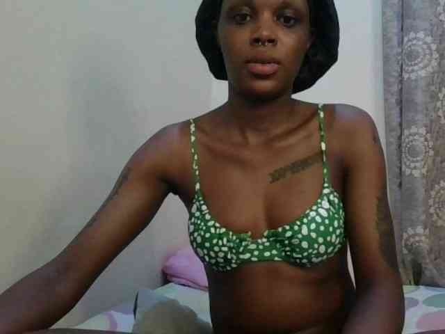 Girlnextdoor8 webcam