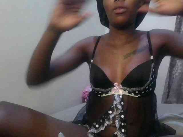 Girlnextdoor8 webcam