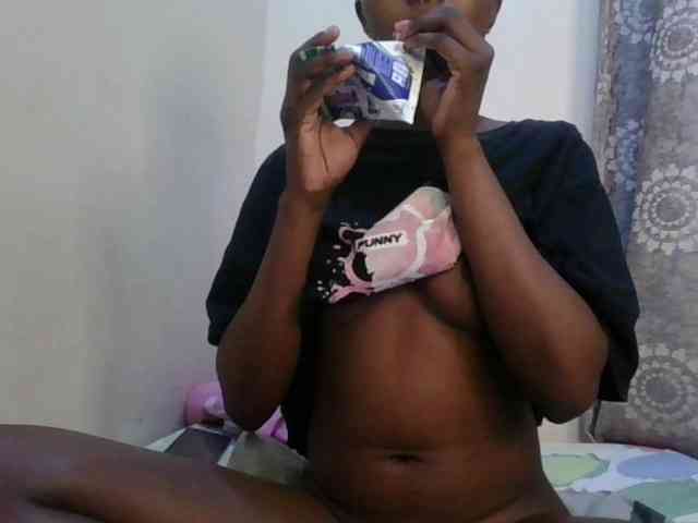 Girlnextdoor8 webcam