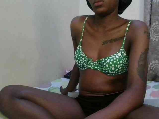 Girlnextdoor8 webcam