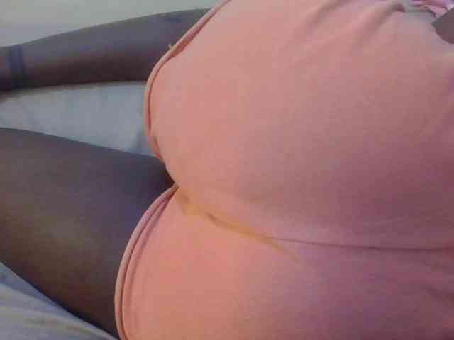 Girlnextdoor8 webcam