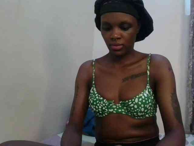 Girlnextdoor8 webcam