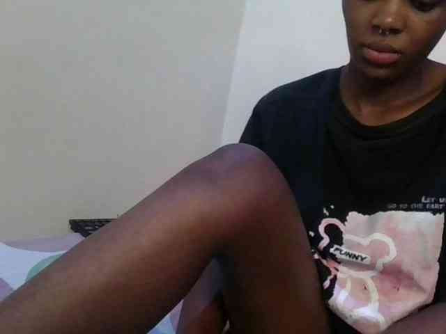 Girlnextdoor8 webcam