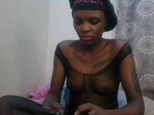 Girlnextdoor8 webcam