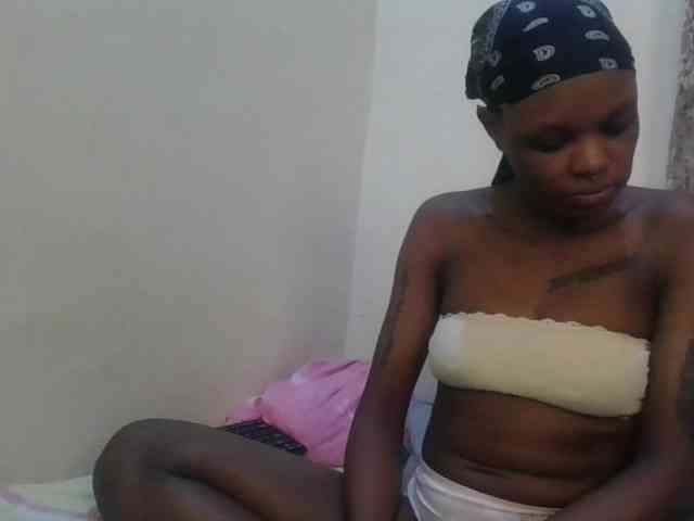 Girlnextdoor8 webcam
