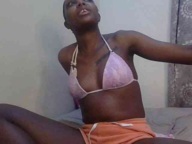 Girlnextdoor8 webcam