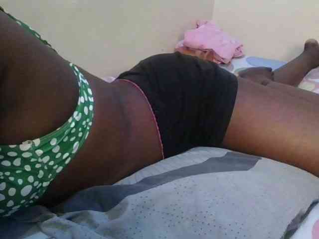 Girlnextdoor8 webcam