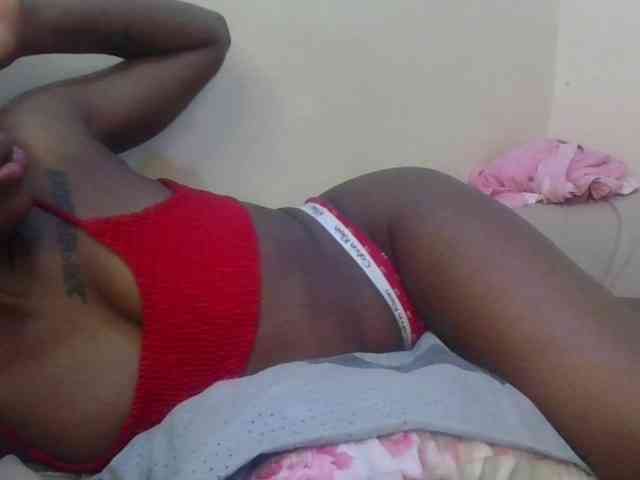 Girlnextdoor8 webcam