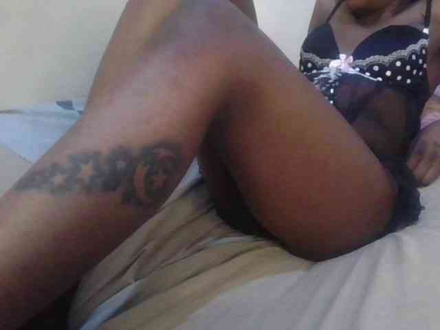 Girlnextdoor8 webcam