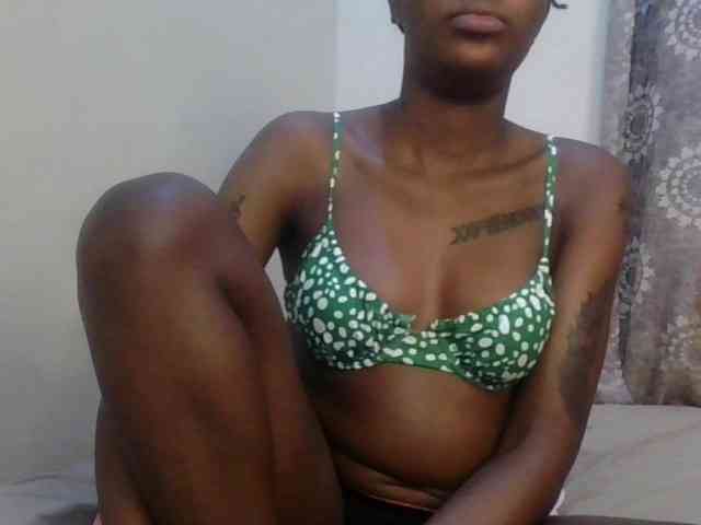 Girlnextdoor8 webcam