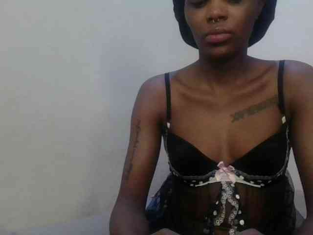 Girlnextdoor8 webcam
