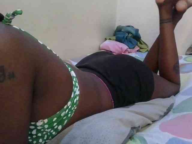 Girlnextdoor8 webcam