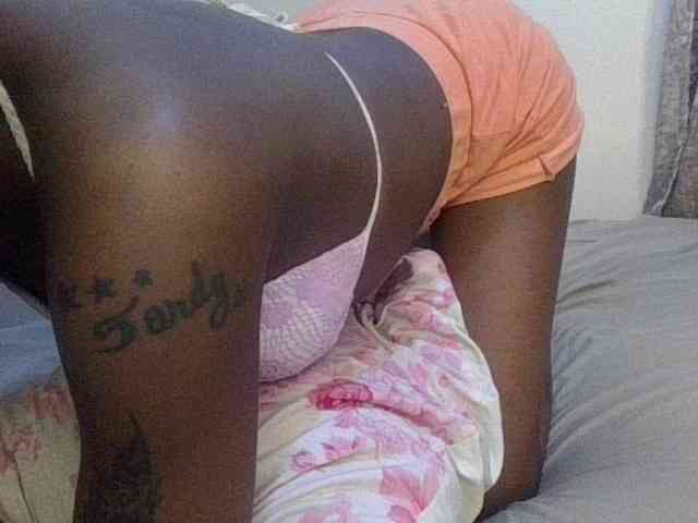 Girlnextdoor8 webcam