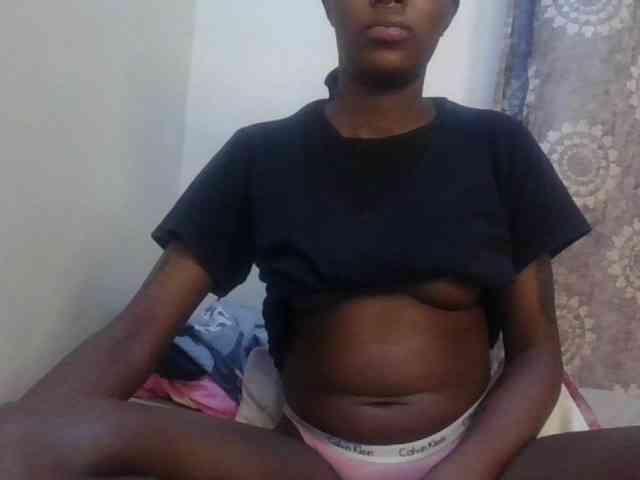 Girlnextdoor8 webcam
