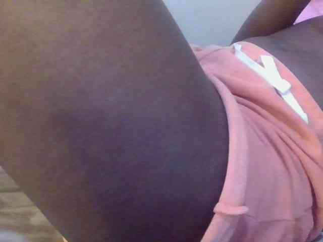 Girlnextdoor8 webcam