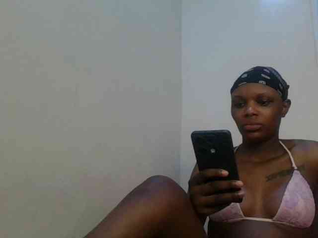 Girlnextdoor8 webcam