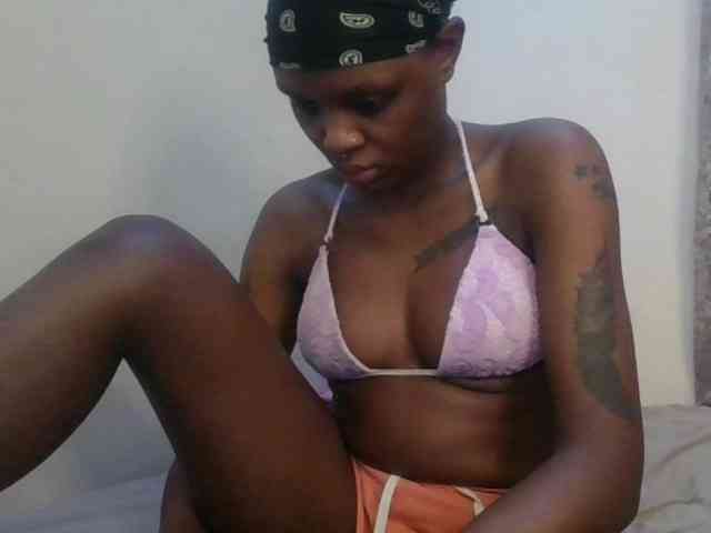 Girlnextdoor8 webcam