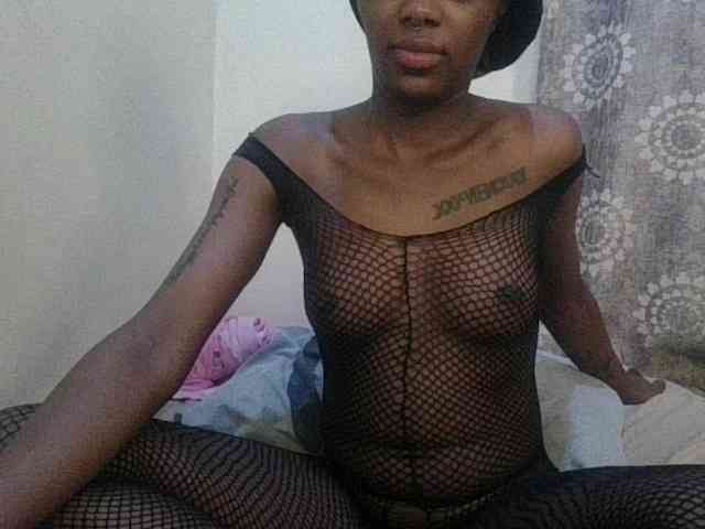 Girlnextdoor8 webcam