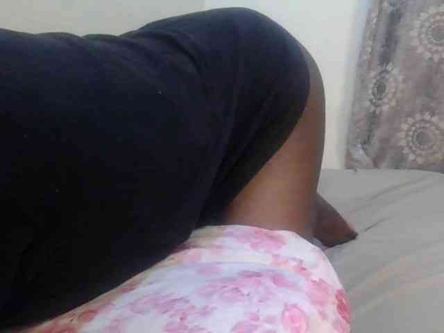 Girlnextdoor8 webcam