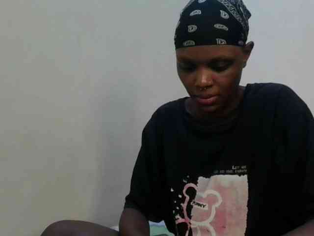 Girlnextdoor8 webcam