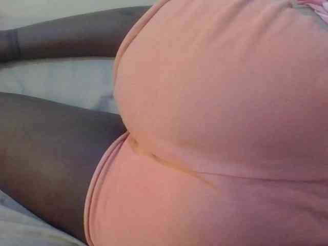 Girlnextdoor8 webcam