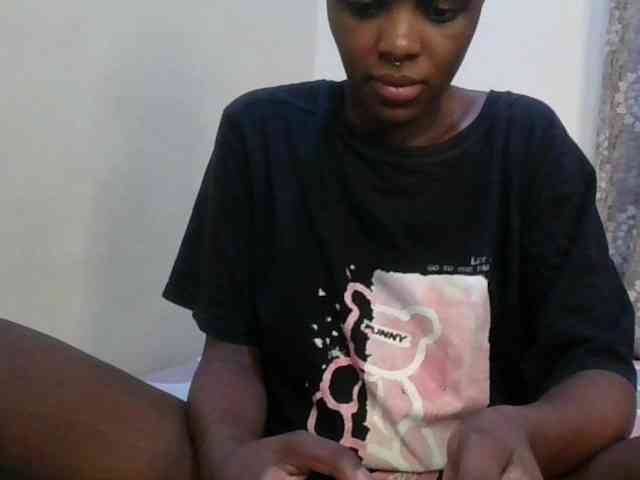 Girlnextdoor8 webcam