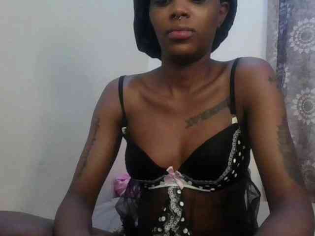 Girlnextdoor8 webcam
