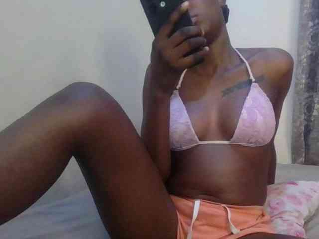 Girlnextdoor8 webcam