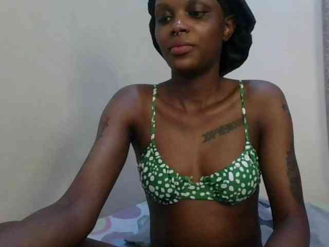 Girlnextdoor8 webcam