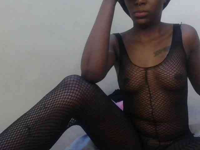 Girlnextdoor8 webcam