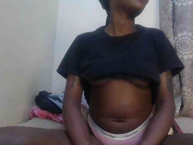 Girlnextdoor8 webcam