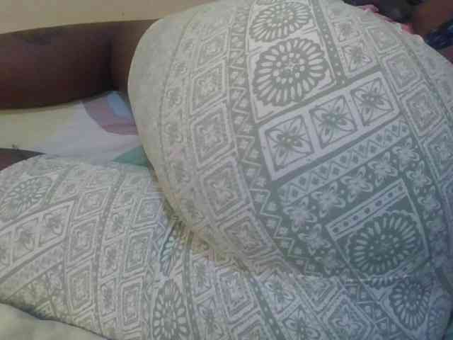 Girlnextdoor8 webcam