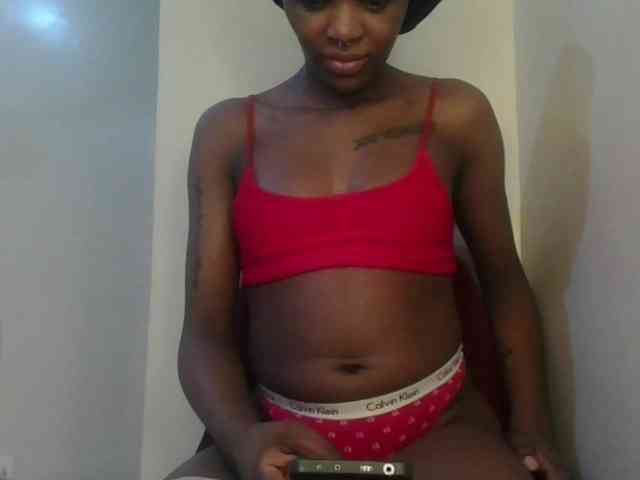 Girlnextdoor8 webcam