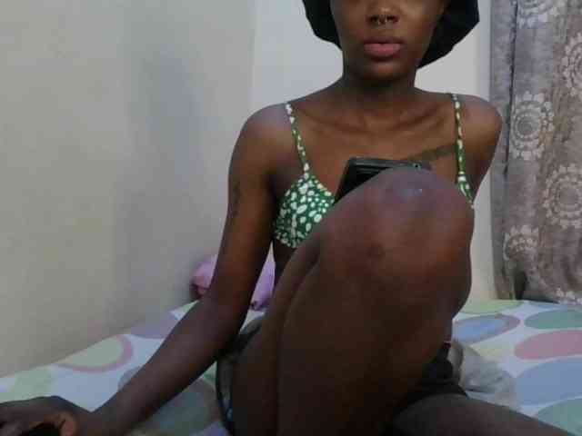 Girlnextdoor8 webcam