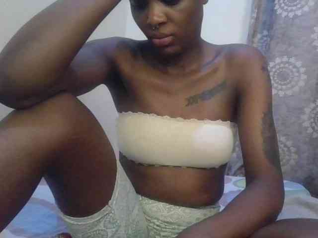 Girlnextdoor8 webcam