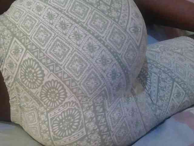 Girlnextdoor8 webcam