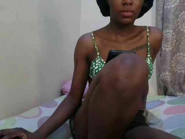 Girlnextdoor8 webcam