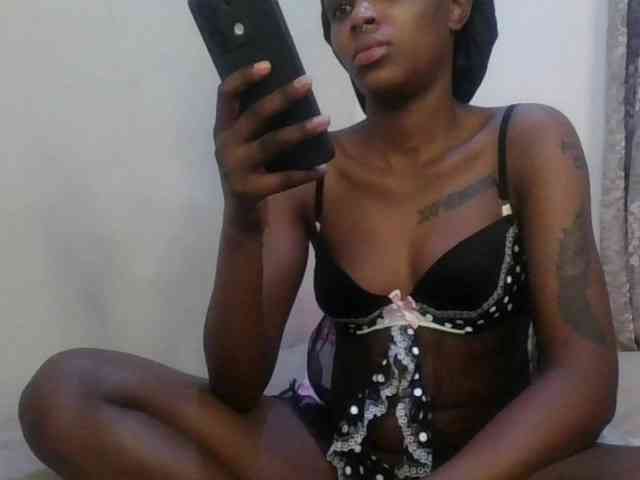 Girlnextdoor8 webcam