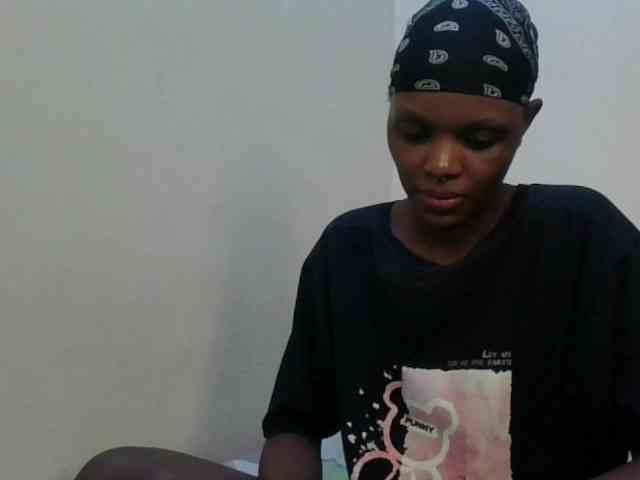 Girlnextdoor8 webcam