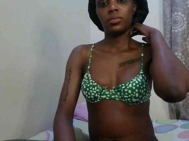 Girlnextdoor8 webcam