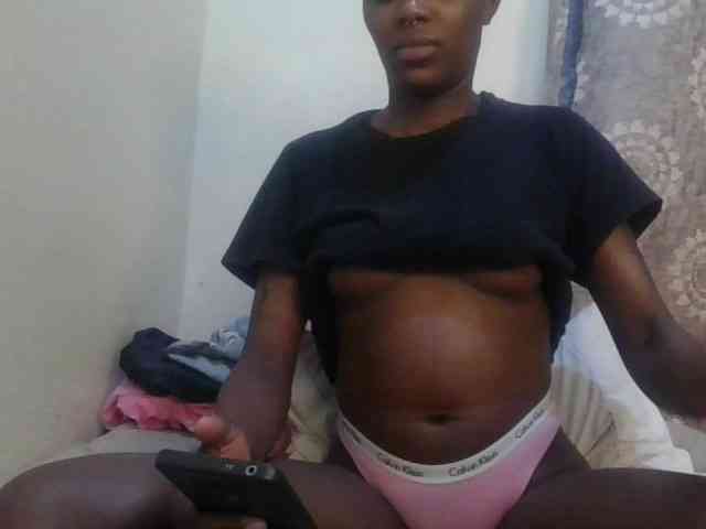 Girlnextdoor8 webcam