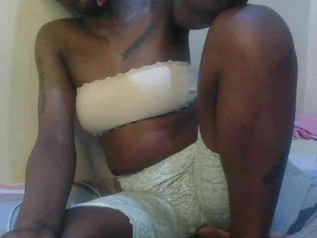 Girlnextdoor8 webcam