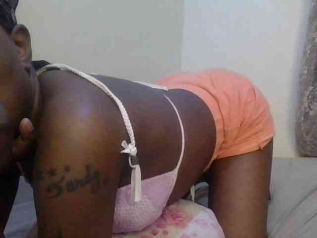 Girlnextdoor8 webcam