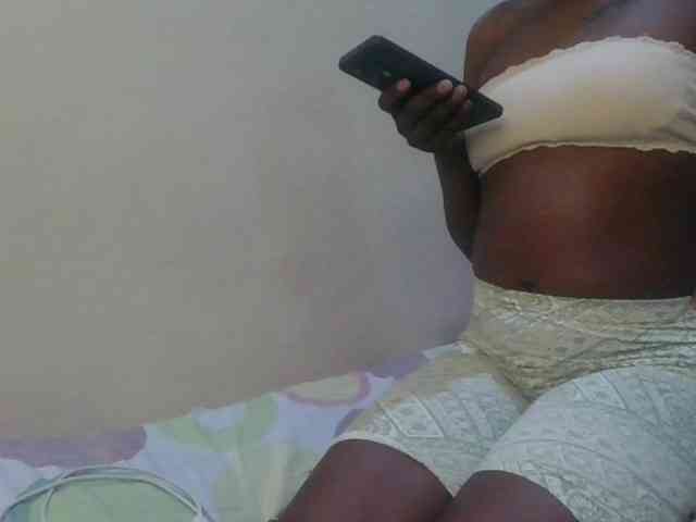 Girlnextdoor8 webcam